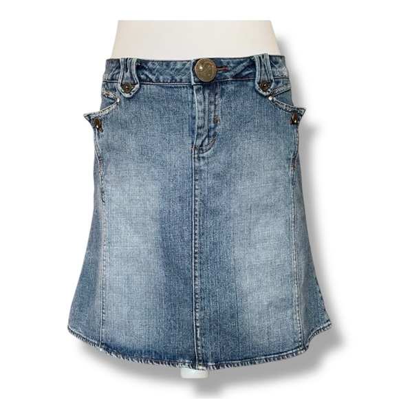 Candie's Dresses & Skirts - Candie’s Y2K Low Rise Distressed Denim Mini Skirt Juniors 9 Women’s Small